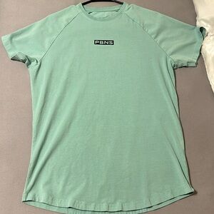 Alphalete PBNS shirt size small